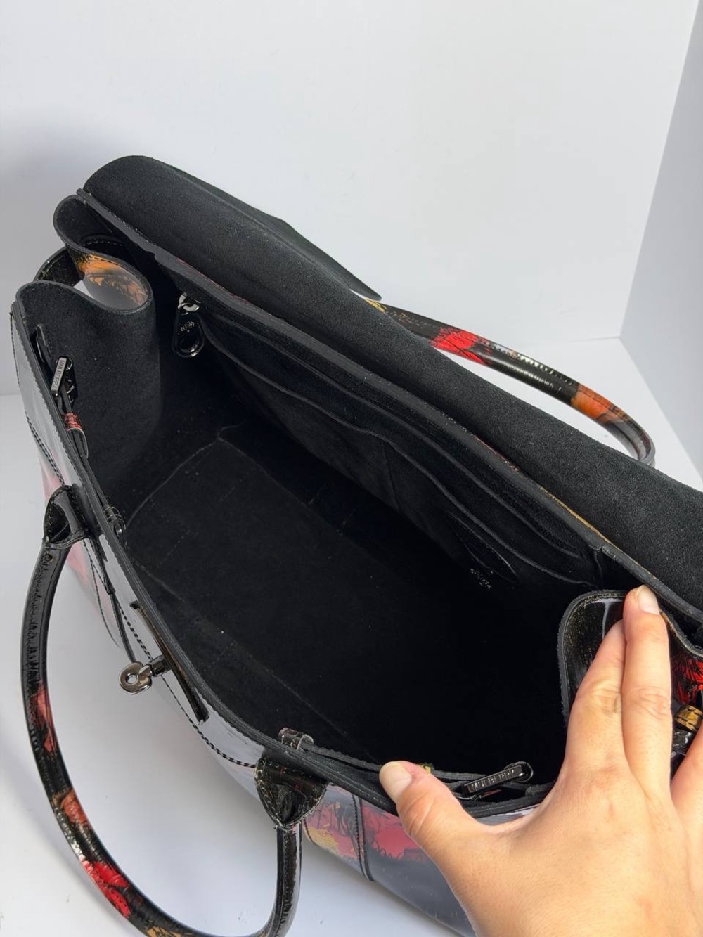 Mulberry Scribbly Floral Patent Leather Bayswater Handbag EXTREMELY RARE - Picture 12 of 16